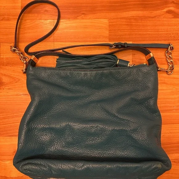 Michael Kors Blue Leather Shoulder Bag - Picture 2 of 5